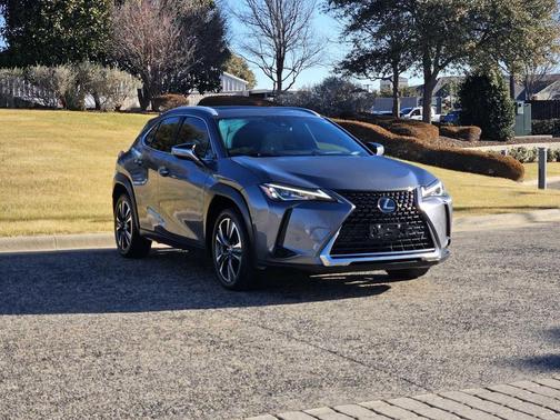 2021 Lexus UX 200 Base