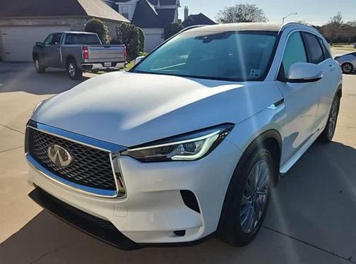 2023 INFINITI QX50 LUXE