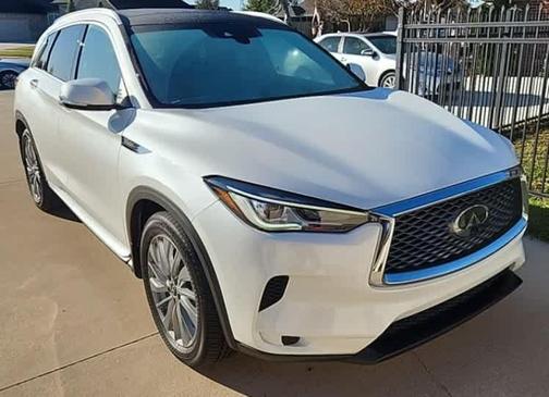 2023 INFINITI QX50 LUXE