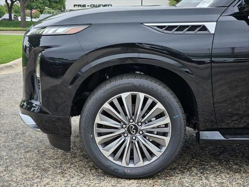 2025 INFINITI QX80 SENSORY AWD