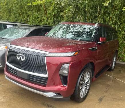 2025 INFINITI QX80 Luxe