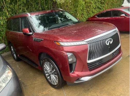 2025 INFINITI QX80 Luxe