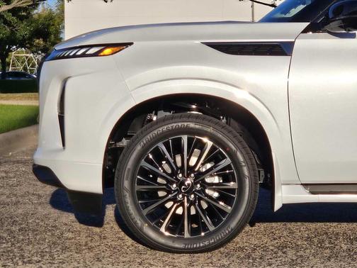 2026 INFINITI QX80 AUTOGRAPH AWD