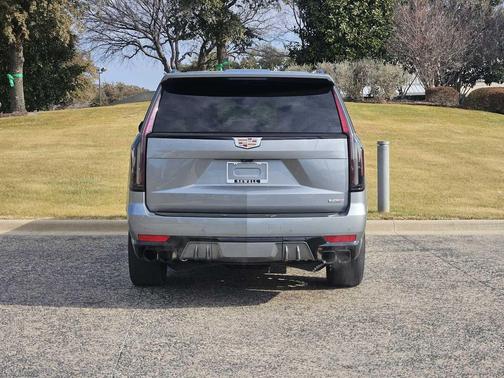2023 Cadillac Escalade V-Series