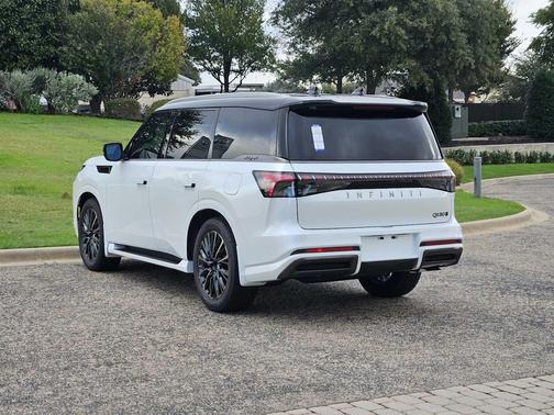 2026 INFINITI QX80 AUTOGRAPH AWD