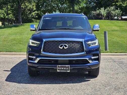 2023 INFINITI QX80 SENSORY