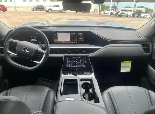 2025 INFINITI QX80 SENSORY AWD