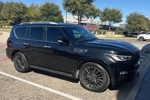 2024 INFINITI QX80 SENSORY AWD