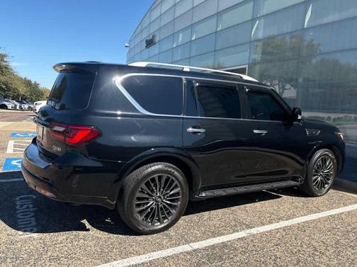 2024 INFINITI QX80 SENSORY AWD