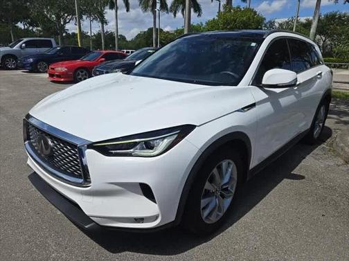 2022 INFINITI QX50 LUXE