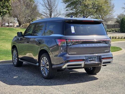 2025 INFINITI QX80 Luxe