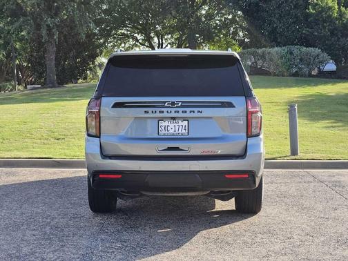 Sterling Gray Metallic 2023 Chevrolet Suburban RST