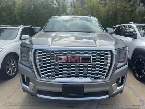 Sterling Metallic 2023 GMC Yukon Denali