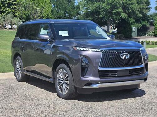 2025 INFINITI QX80 Luxe