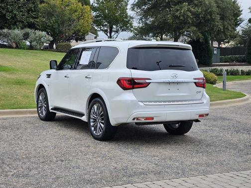 2019 INFINITI QX80 Luxe