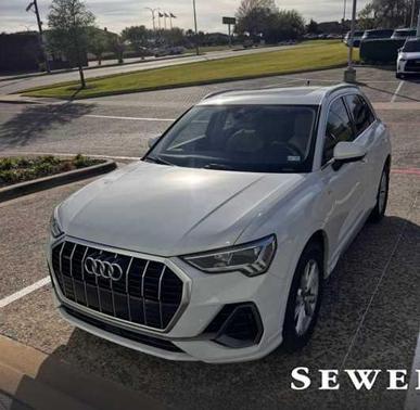 Glacier White Metallic 2022 Audi Q3 45 S line Premium Plus