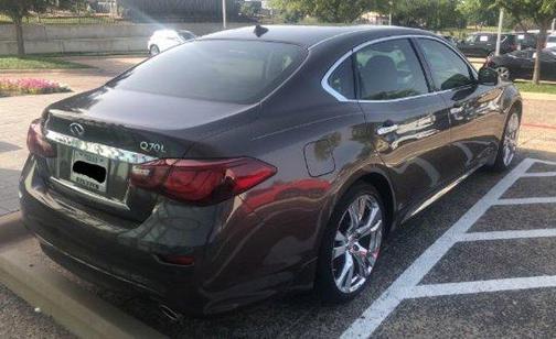 Photo 2 of 2 of 2016 INFINITI Q70L 3.7