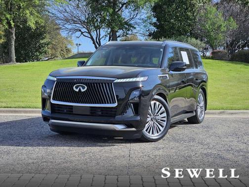 2026 INFINITI QX80 Luxe