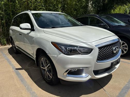Majestic White 2020 INFINITI QX60 Luxe