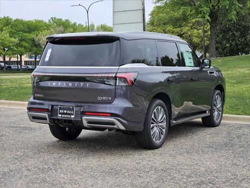 2025 INFINITI QX80 Luxe