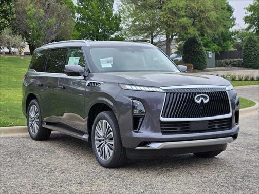 2025 INFINITI QX80 Luxe