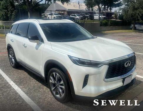 Majestic White 2024 INFINITI QX60 Luxe