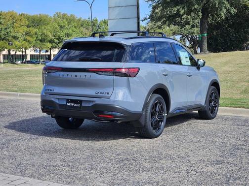 2026 INFINITI QX60 Base