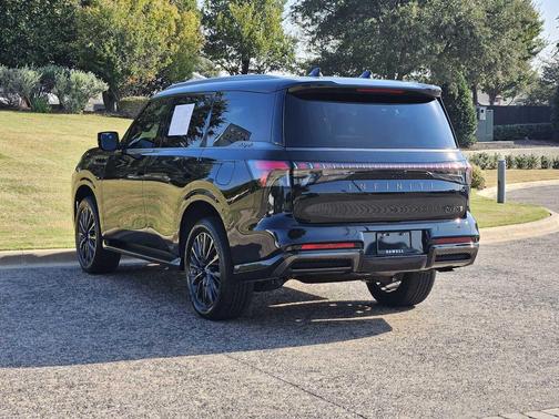 2025 INFINITI QX80 AUTOGRAPH AWD