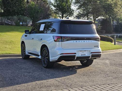 2026 INFINITI QX80 AUTOGRAPH AWD