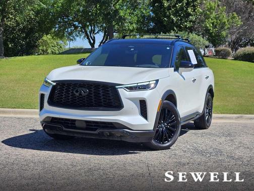 Majestic White/Black Obsidian 2023 INFINITI QX60 AUTOGRAPH