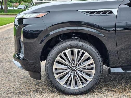 2025 INFINITI QX80 SENSORY AWD