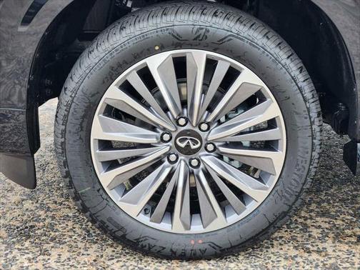 2025 INFINITI QX80 SENSORY AWD