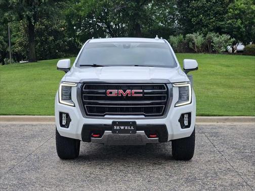 2021 GMC Yukon 4WD AT4