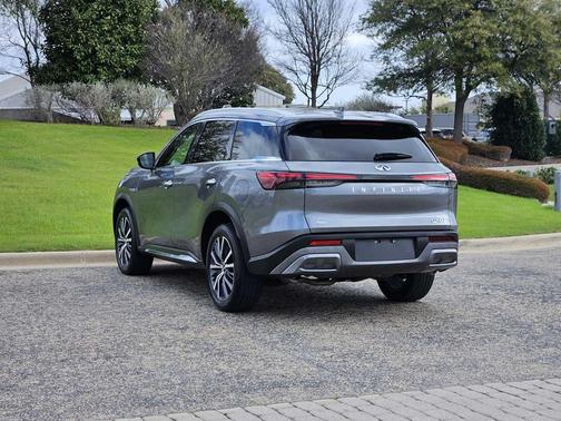 2025 INFINITI QX60 SENSORY