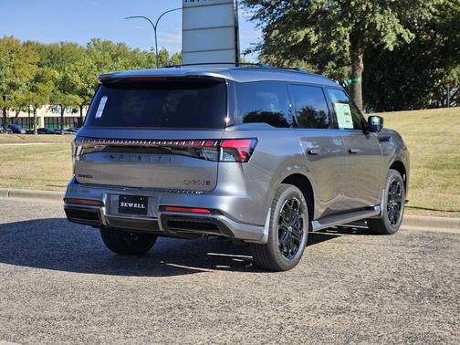 2026 INFINITI QX80 SPORT