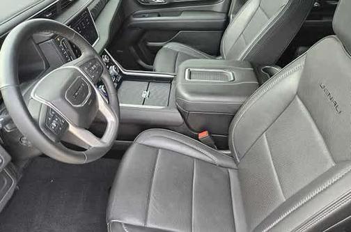 Summit White 2023 GMC Yukon Denali