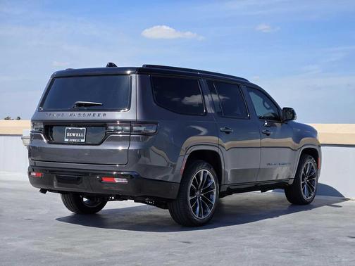 2025 Jeep Grand Wagoneer Series III Obsidian 4x4