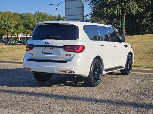 2021 INFINITI QX80 SENSORY