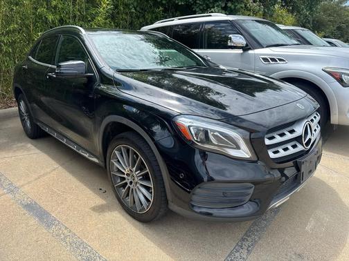 Night Black 2019 Mercedes-Benz GLA 250 Base