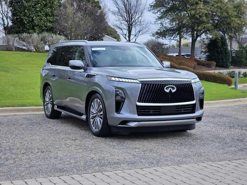 2025 INFINITI QX80 SENSORY AWD