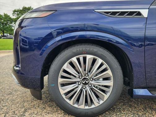 2025 INFINITI QX80 SENSORY AWD
