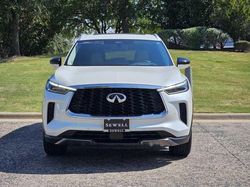 Majestic White 2023 INFINITI QX60 SENSORY