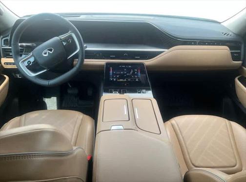 2025 INFINITI QX80 Luxe