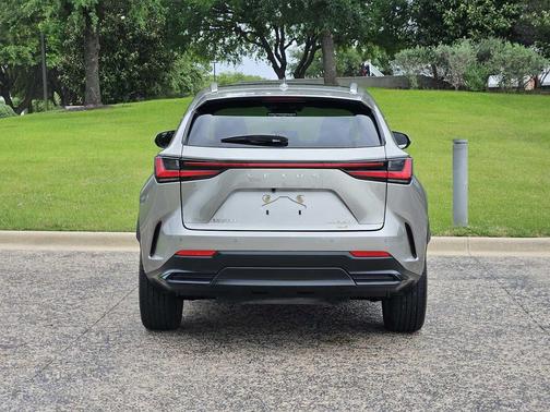 Atomic Silver 2026 Lexus NX 350 Luxury