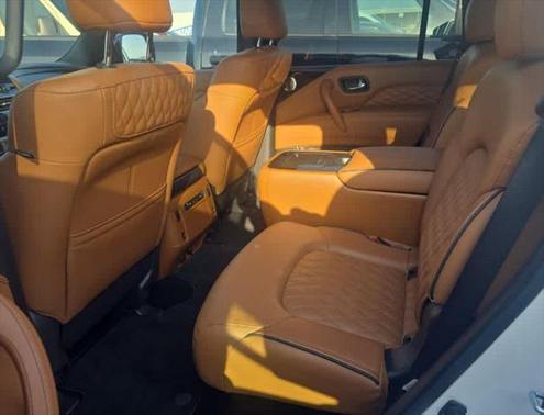 2024 INFINITI QX80 SENSORY AWD