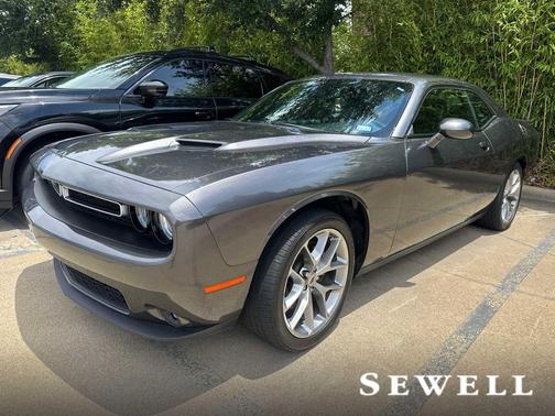 Granite Pearlcoat 2023 Dodge Challenger SXT