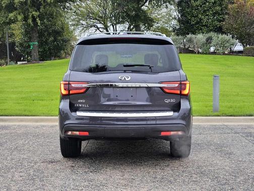 2024 INFINITI QX80 PREMIUM SELECT AWD