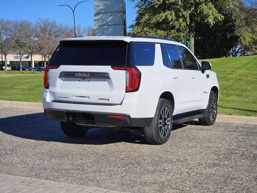 2021 GMC Yukon 4WD AT4