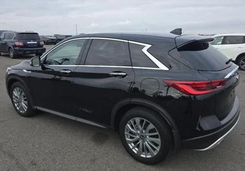 2023 INFINITI QX50 PURE