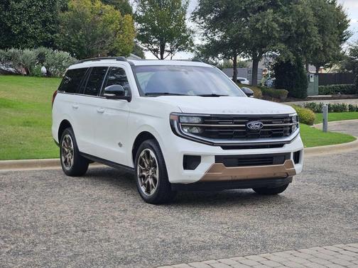 2025 Ford Expedition King Ranch